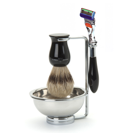Badger hair brush with razor and soap bowl